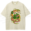 Unisex Japanese Vintage Frog vs Snake Printed Washed Tee