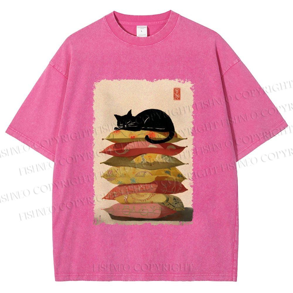 Unisex Sleeping Cat On The Pillows Printed Washed Tee