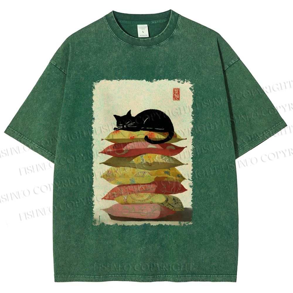 Unisex Sleeping Cat On The Pillows Printed Washed Tee