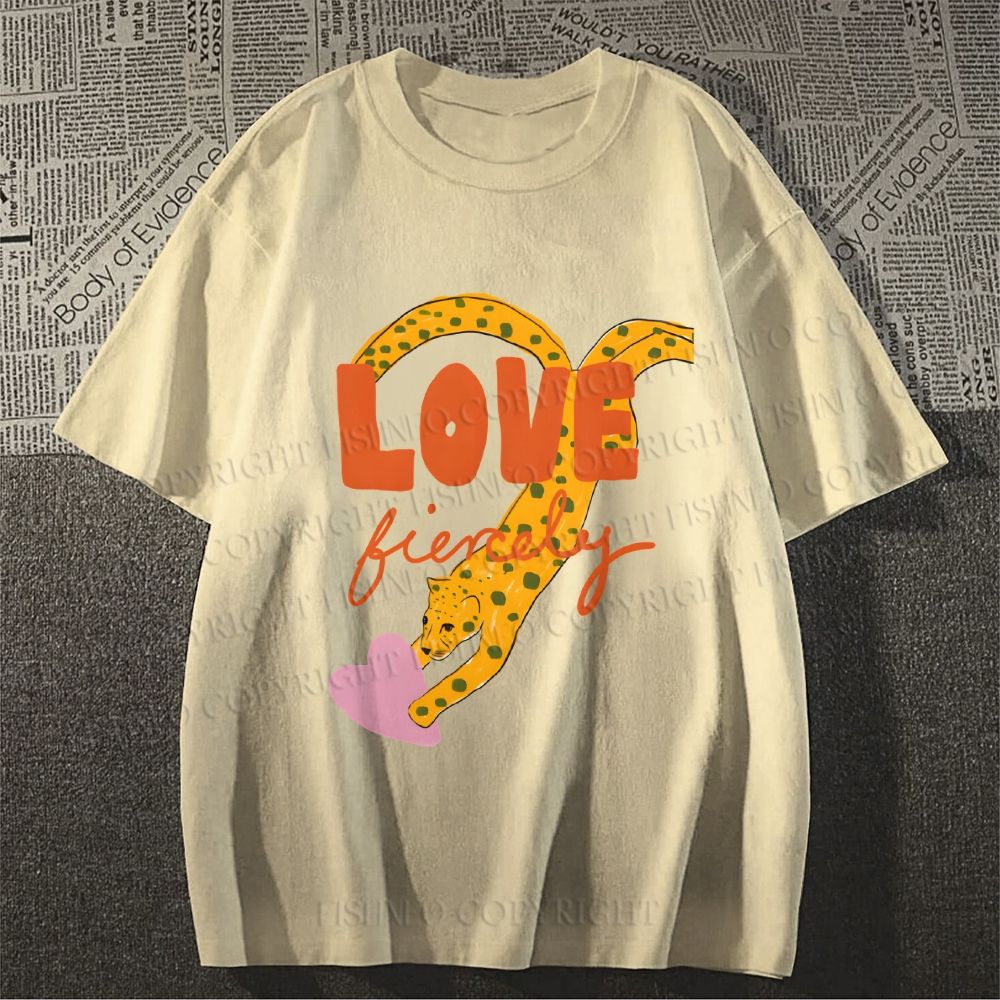 Unisex Classic Cotton Funny Panther in Love Printed T-shirt