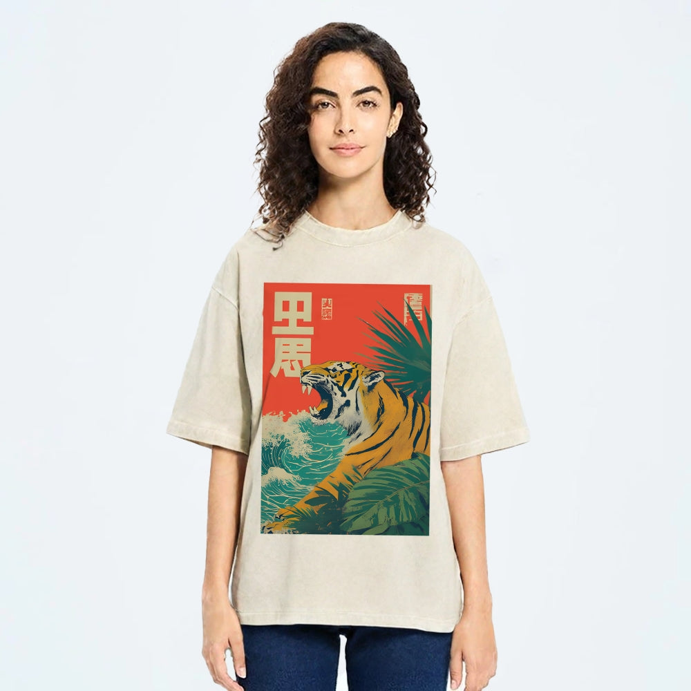 Unisex Retro Roaring Tiger Printed Washed Tee