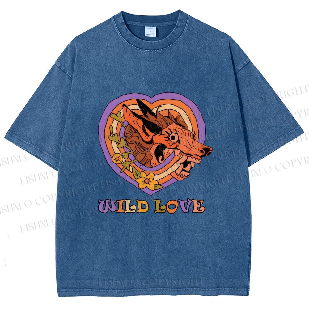 Unisex Wolf's Wild Love Printed Washed Tee