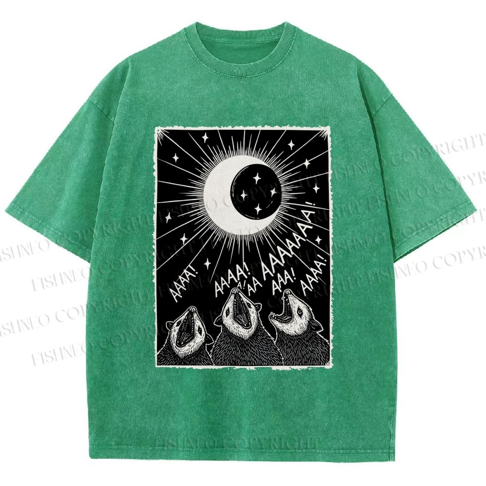 Unisex Howling Opossum Printed Washed Tee