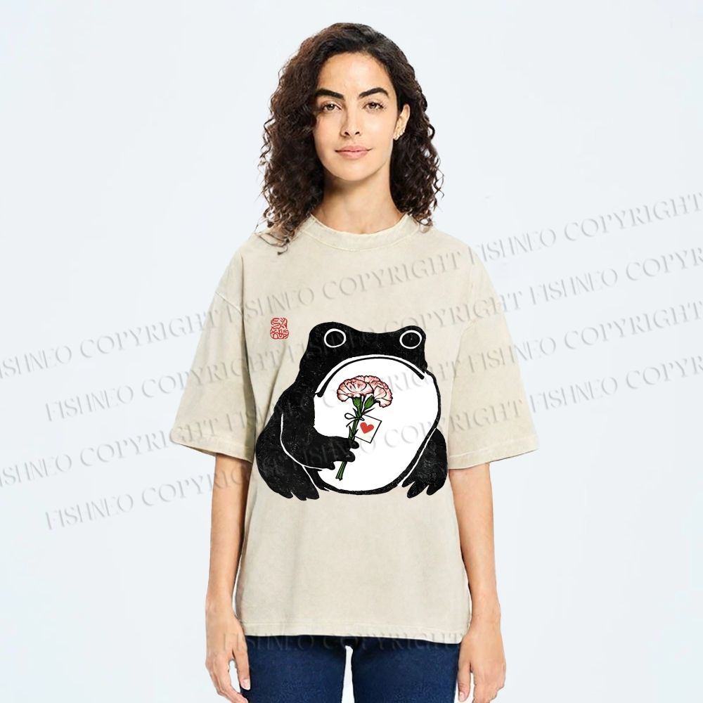 Unisex The Frog Holding A Carnation Printed Washed Tee