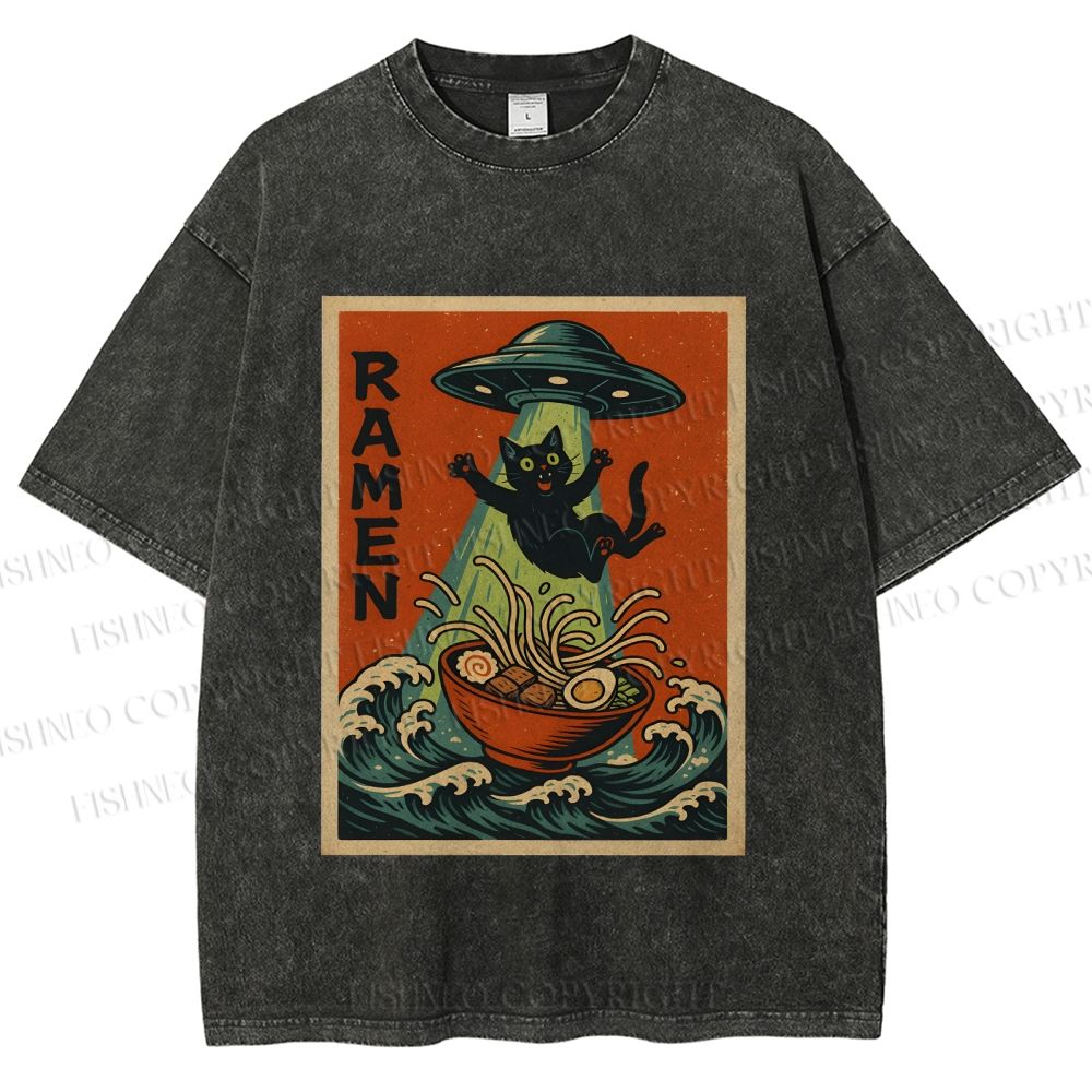Unisex UFO Catching the Ramen Black Cat Printed Washed Tee