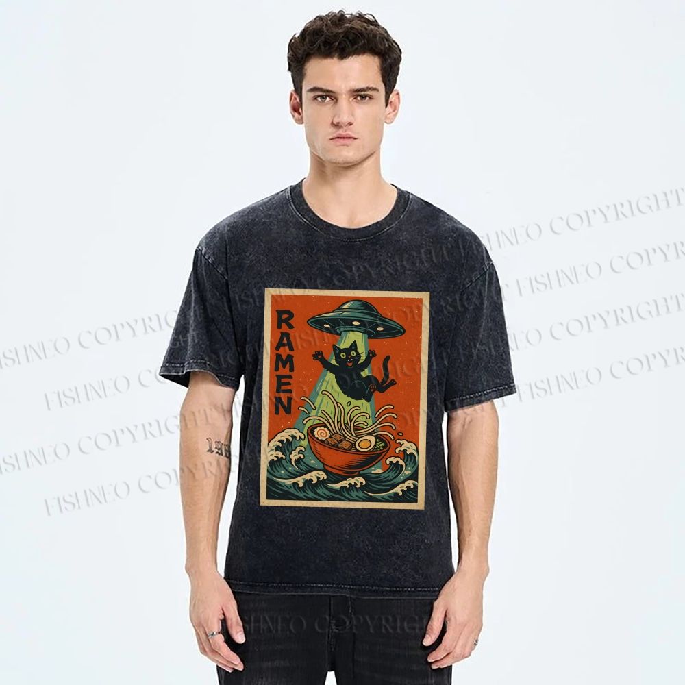 Unisex UFO Catching the Ramen Black Cat Printed Washed Tee