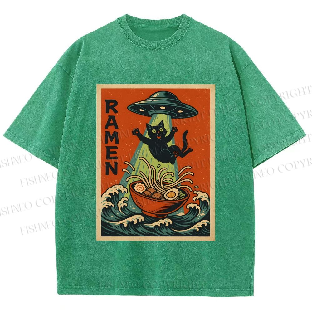 Unisex UFO Catching the Ramen Black Cat Printed Washed Tee