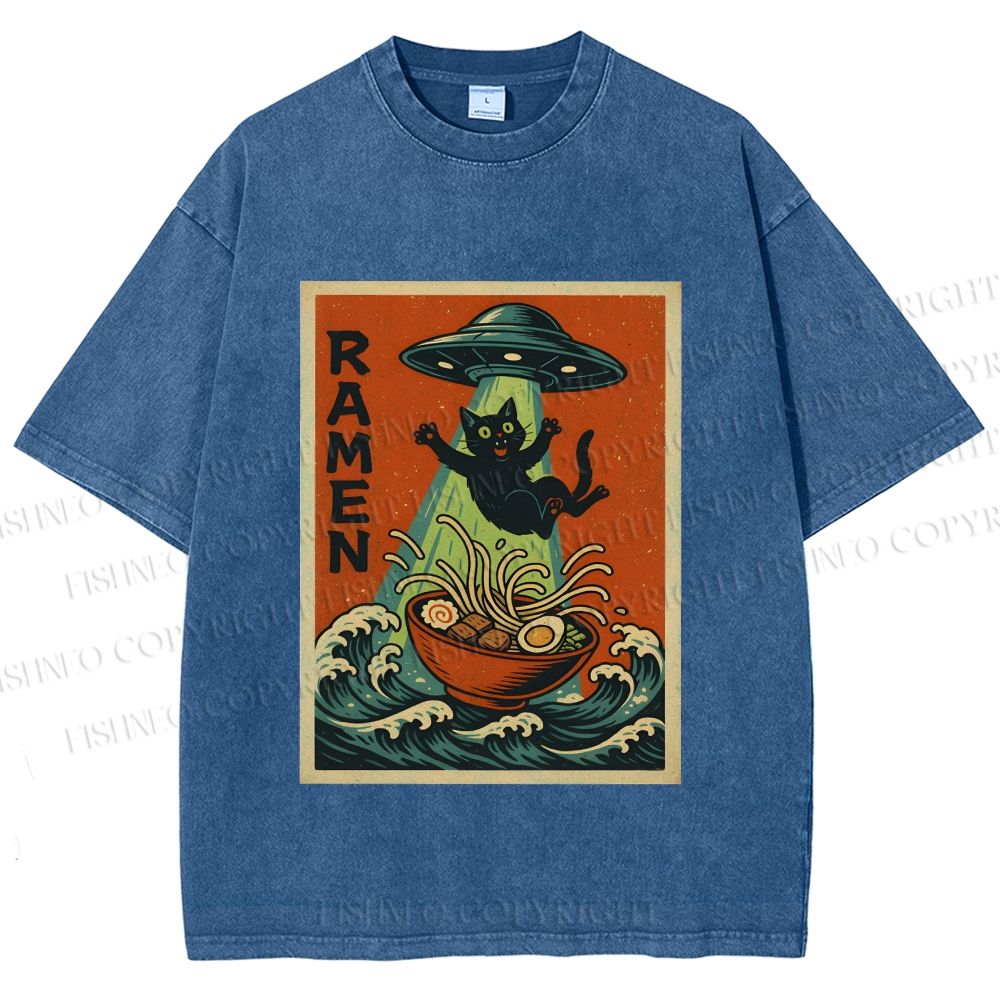 Unisex UFO Catching the Ramen Black Cat Printed Washed Tee
