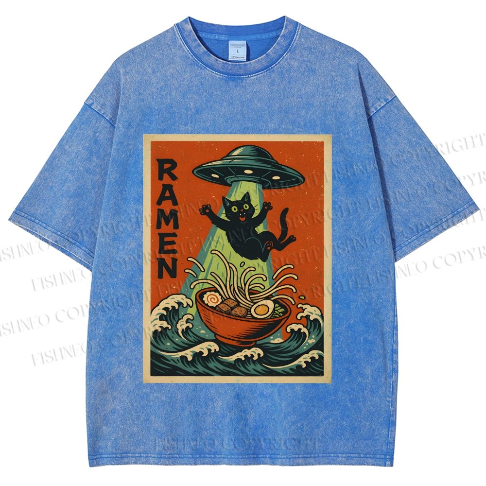 Unisex UFO Catching the Ramen Black Cat Printed Washed Tee