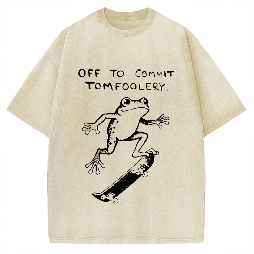 Unisex Playful Frog Skateboarding Printed Washed Tee