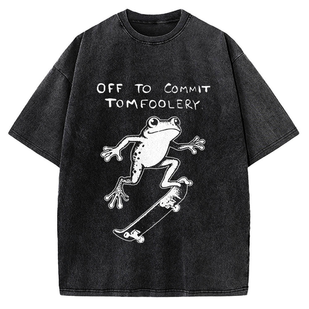 Unisex Playful Frog Skateboarding Printed Washed Tee