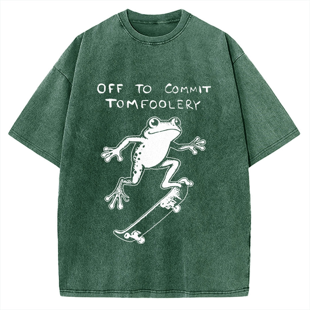 Unisex Playful Frog Skateboarding Printed Washed Tee