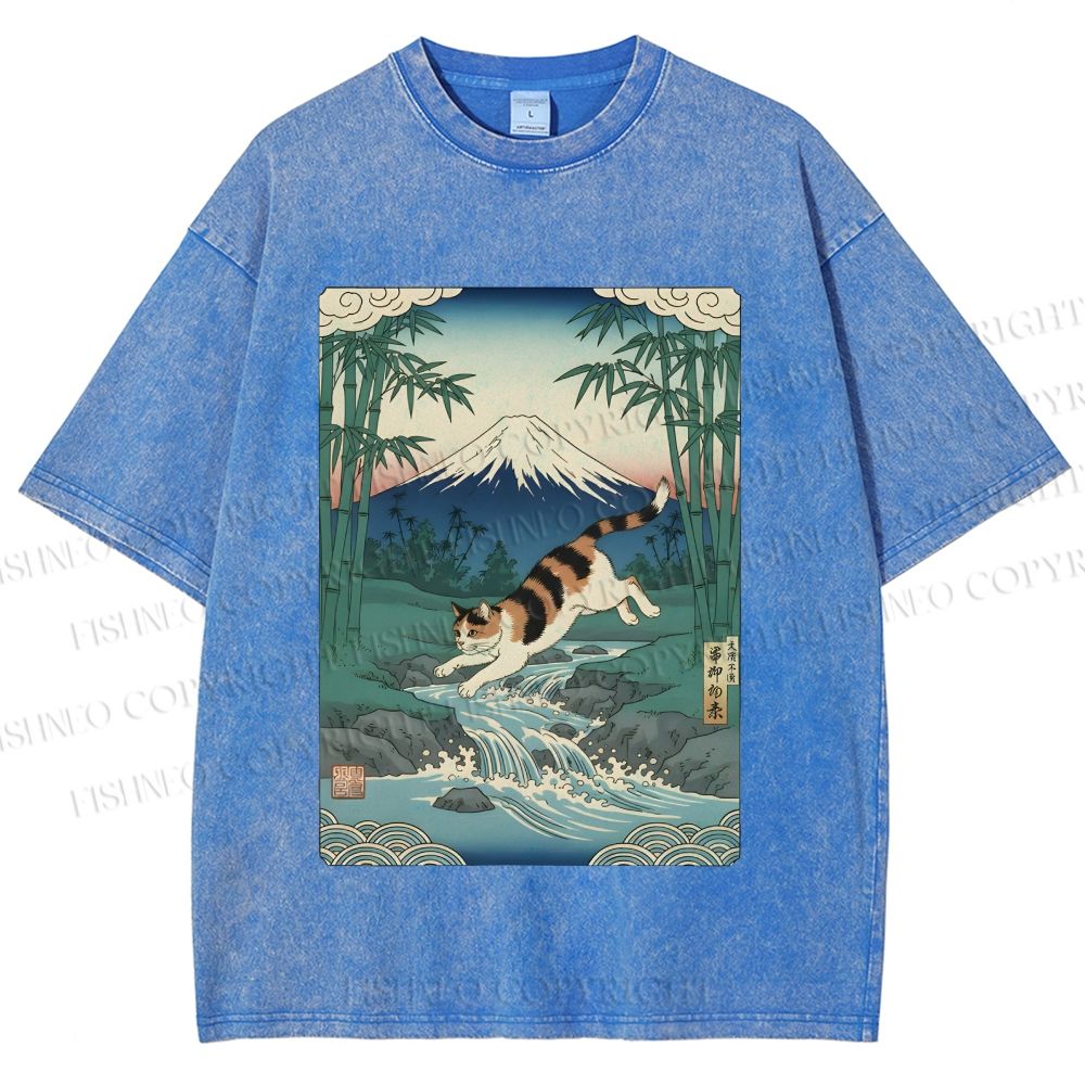 Unisex Vintage Japanese Mount Fuji Cat Printed Washed Tee