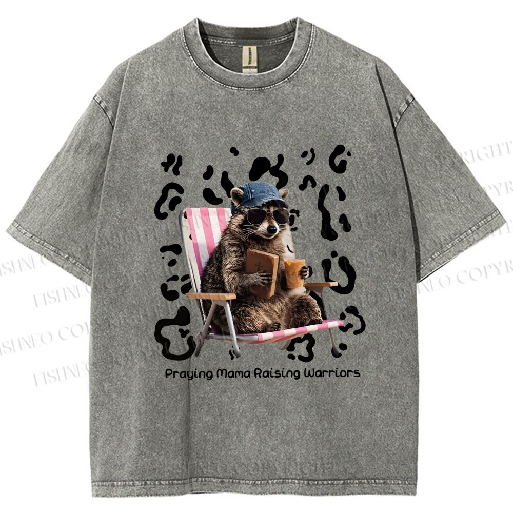 Unisex Praying Mama Christian Printed Washed Tee