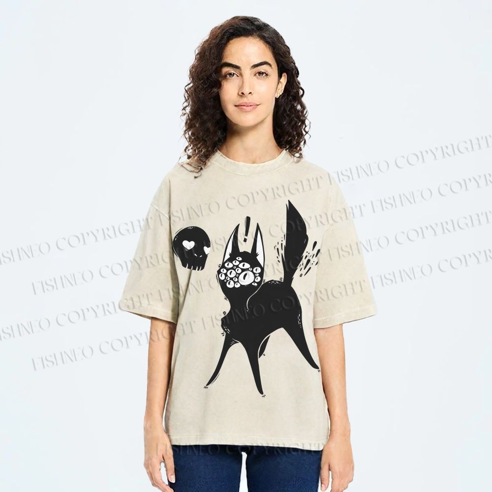 Unisex Many Eyed Black Cat Printed Washed Tee