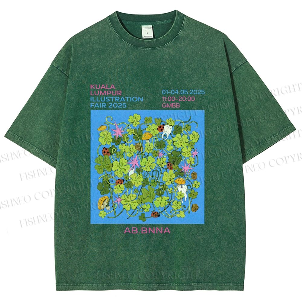 Unisex Ladybug in Grass Poster Printed Washed Tee