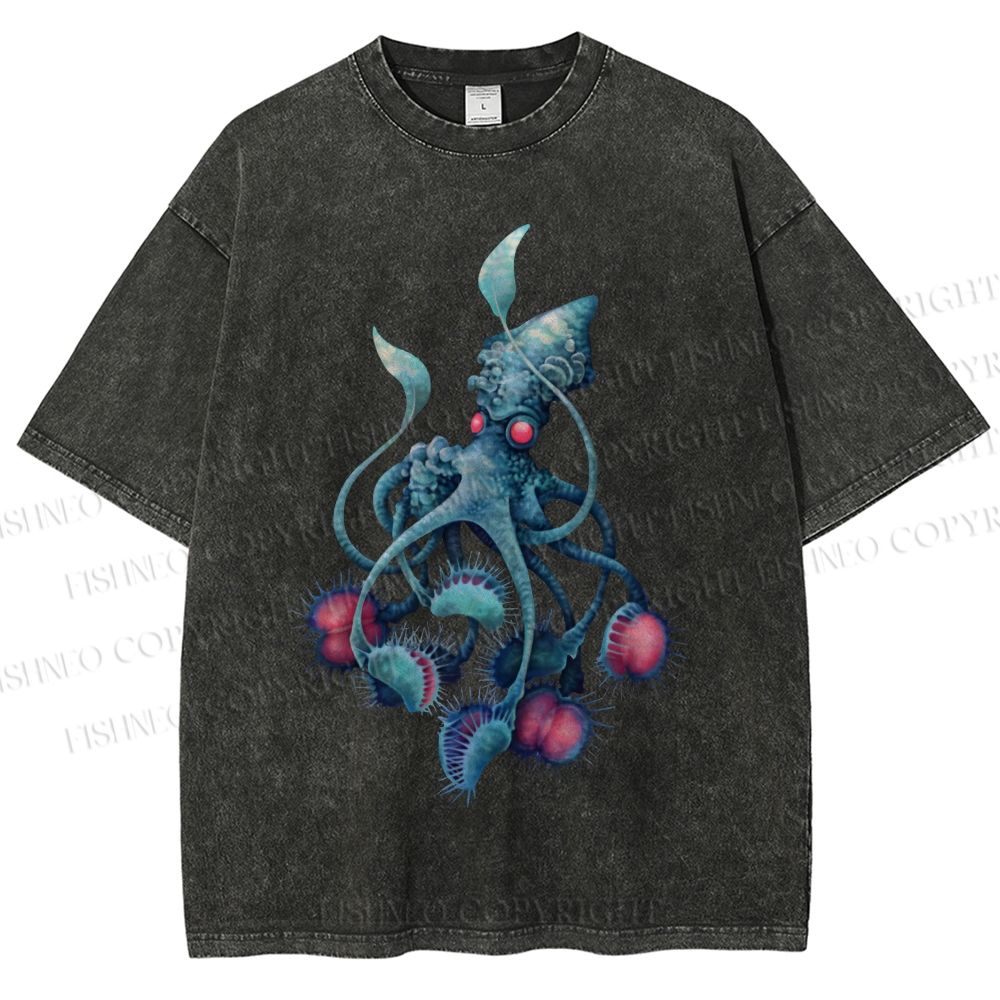Unisex Cthulhu style Octopus Printed Washed Tee