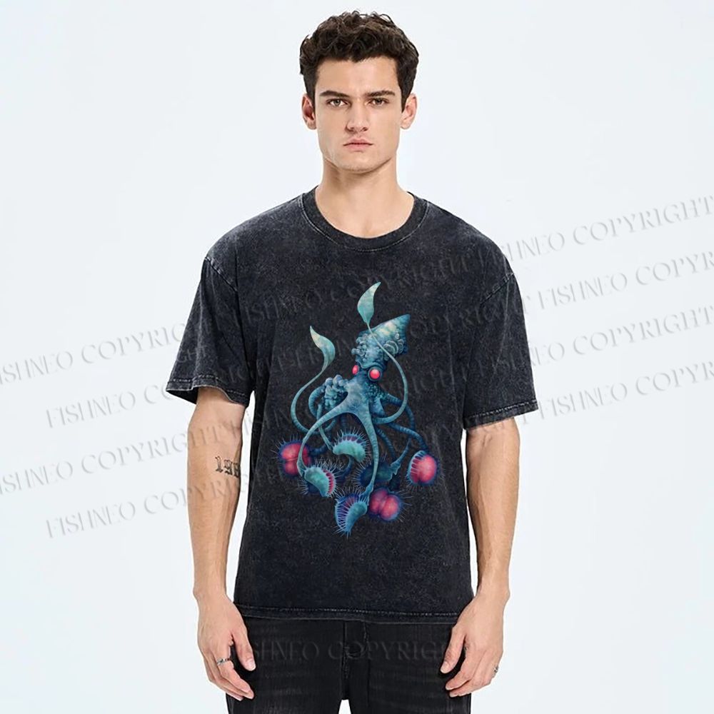Unisex Cthulhu style Octopus Printed Washed Tee