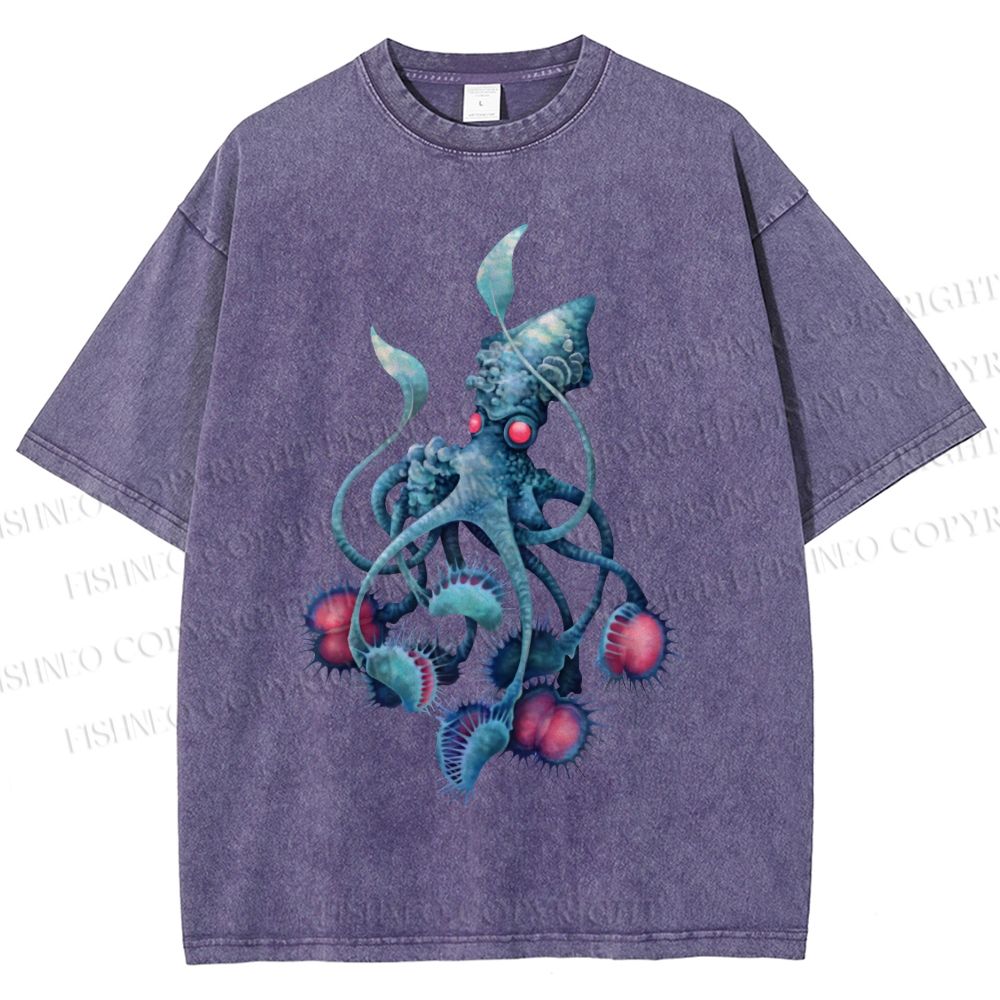 Unisex Cthulhu style Octopus Printed Washed Tee