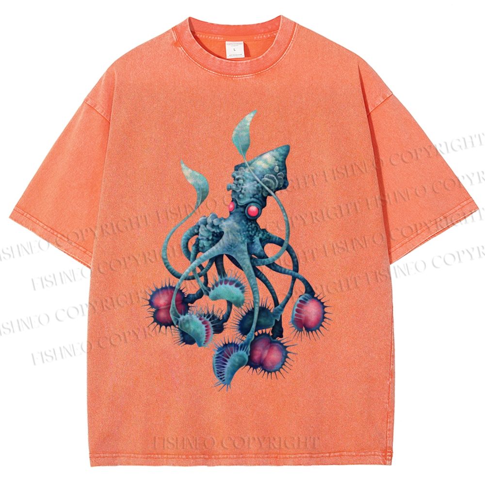 Unisex Cthulhu style Octopus Printed Washed Tee