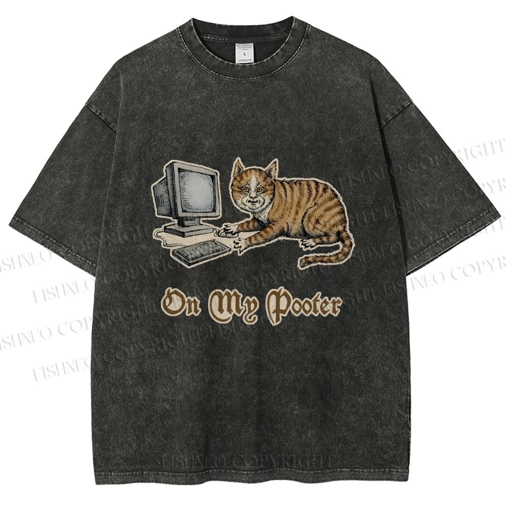 Unisex Cat On Pooter Printed Washed Tee