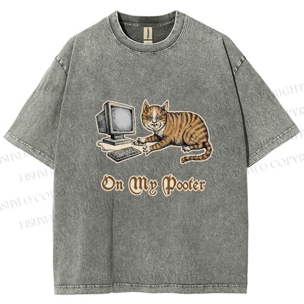 Unisex Cat On Pooter Printed Washed Tee