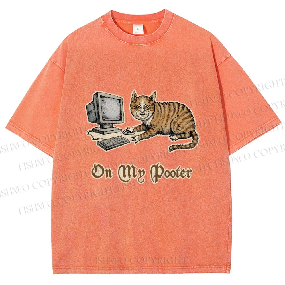 Unisex Cat On Pooter Printed Washed Tee