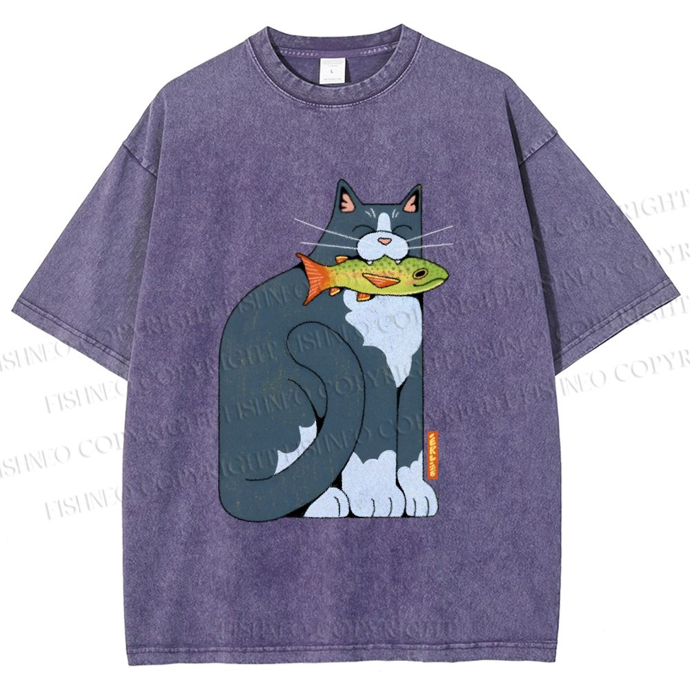 Unisex Blue Cat Carrying a Green Fish Printed Washed Tee