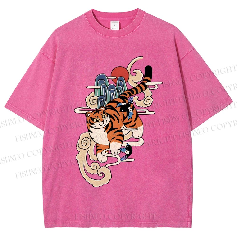 Unisex Japanese Tiger in Smog Printed Washed Tee