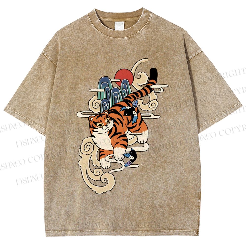 Unisex Japanese Tiger in Smog Printed Washed Tee