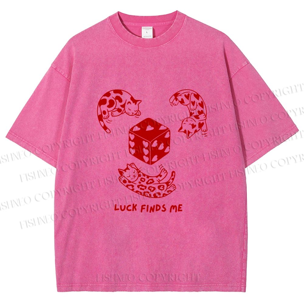 Unisex Luck Finds Me Cats Printed Washed Tee