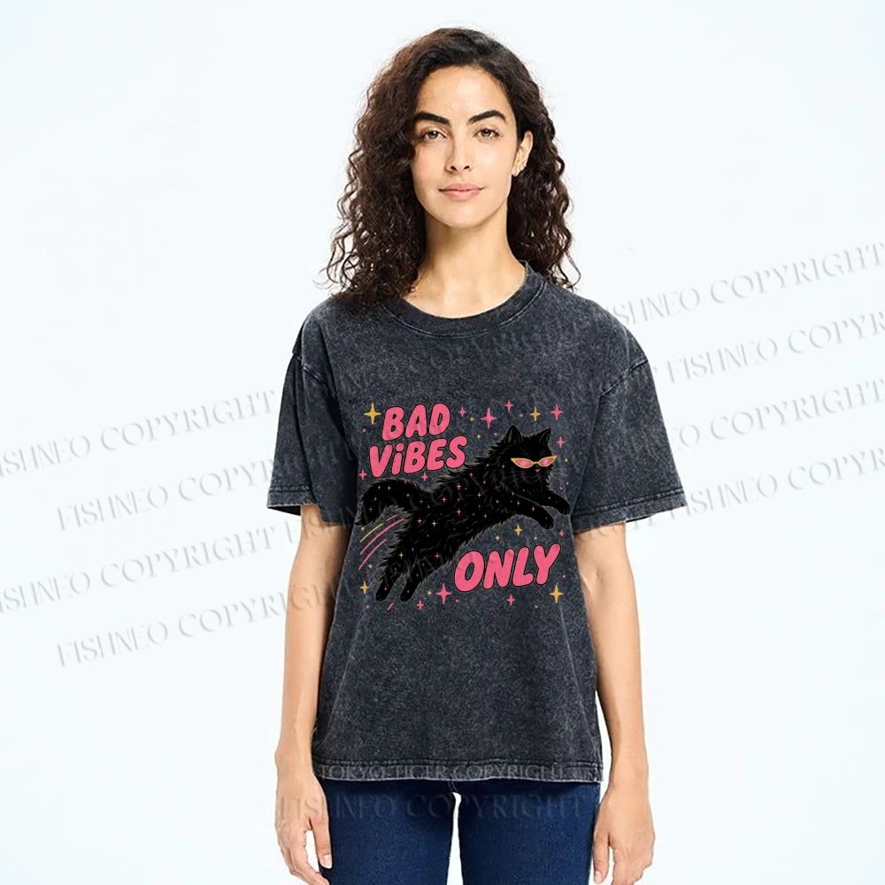 Unisex Black Cat Vibes Only Printed Washed Tee