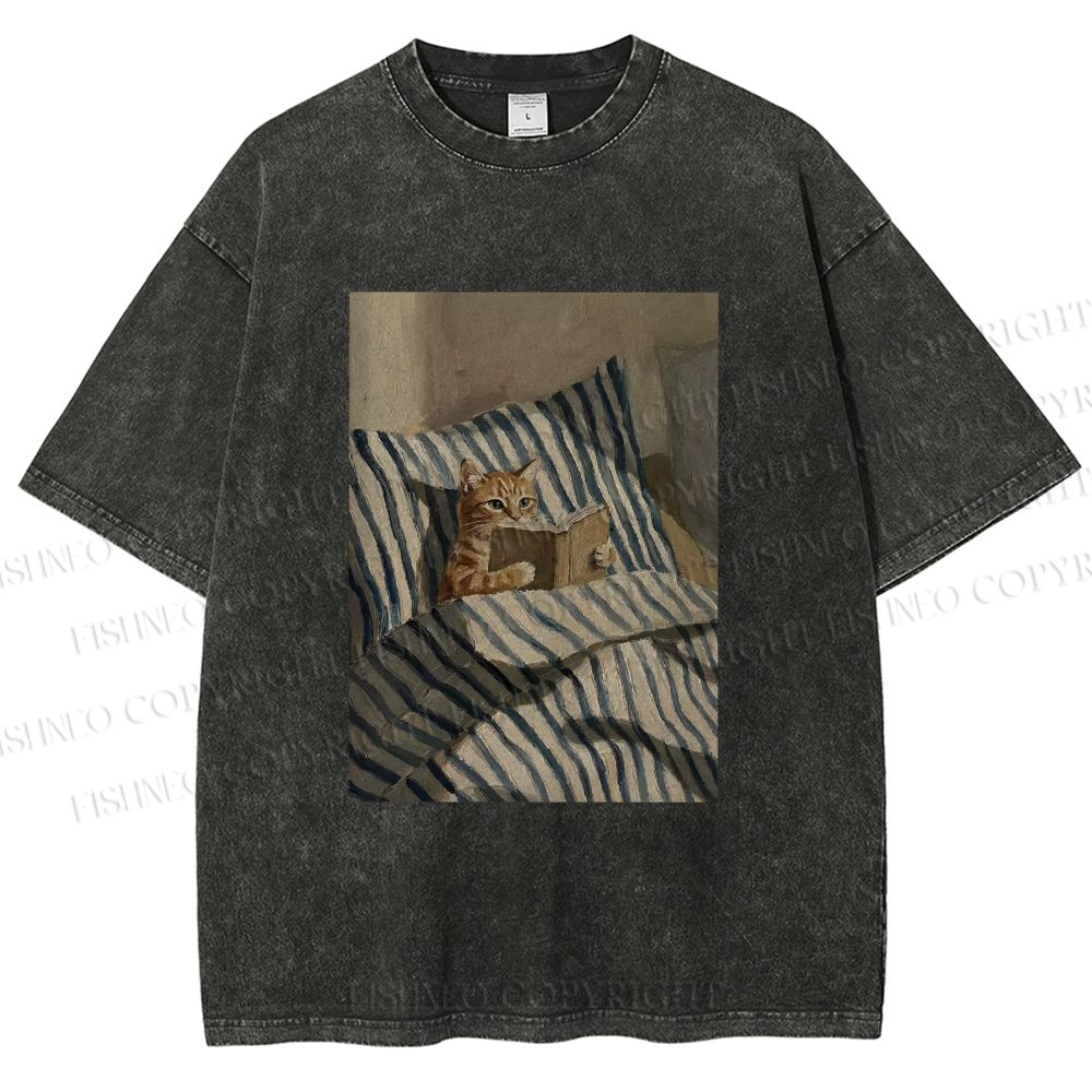 Unisex Reading Ginger Cat Printed Washed Tee