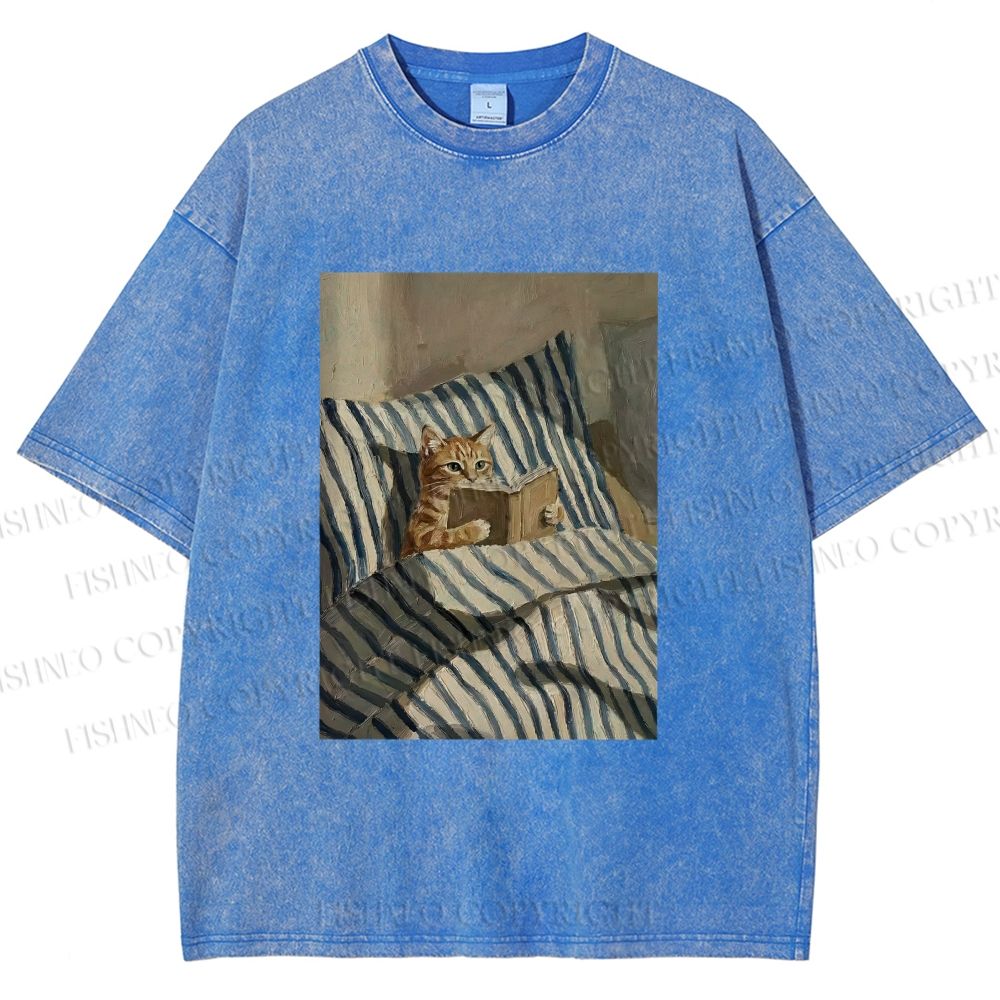 Unisex Reading Ginger Cat Printed Washed Tee