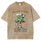 Unisex Stare Into The Abyss Frog Printed Washed Tee