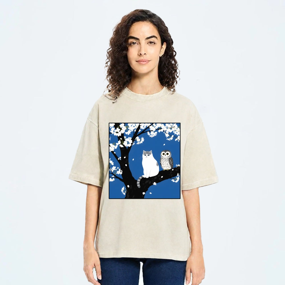 Unisex Cat And Owl Under Sakura Printed Washed Tee