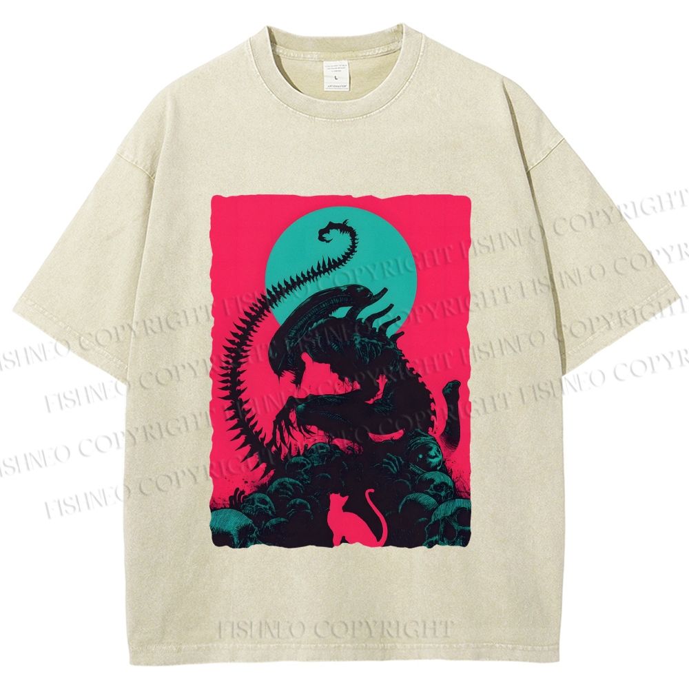 Unisex Alien Printed Washed Tee