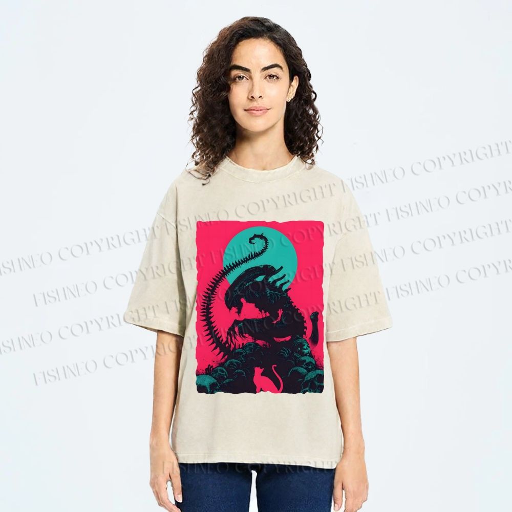 Unisex Alien Printed Washed Tee