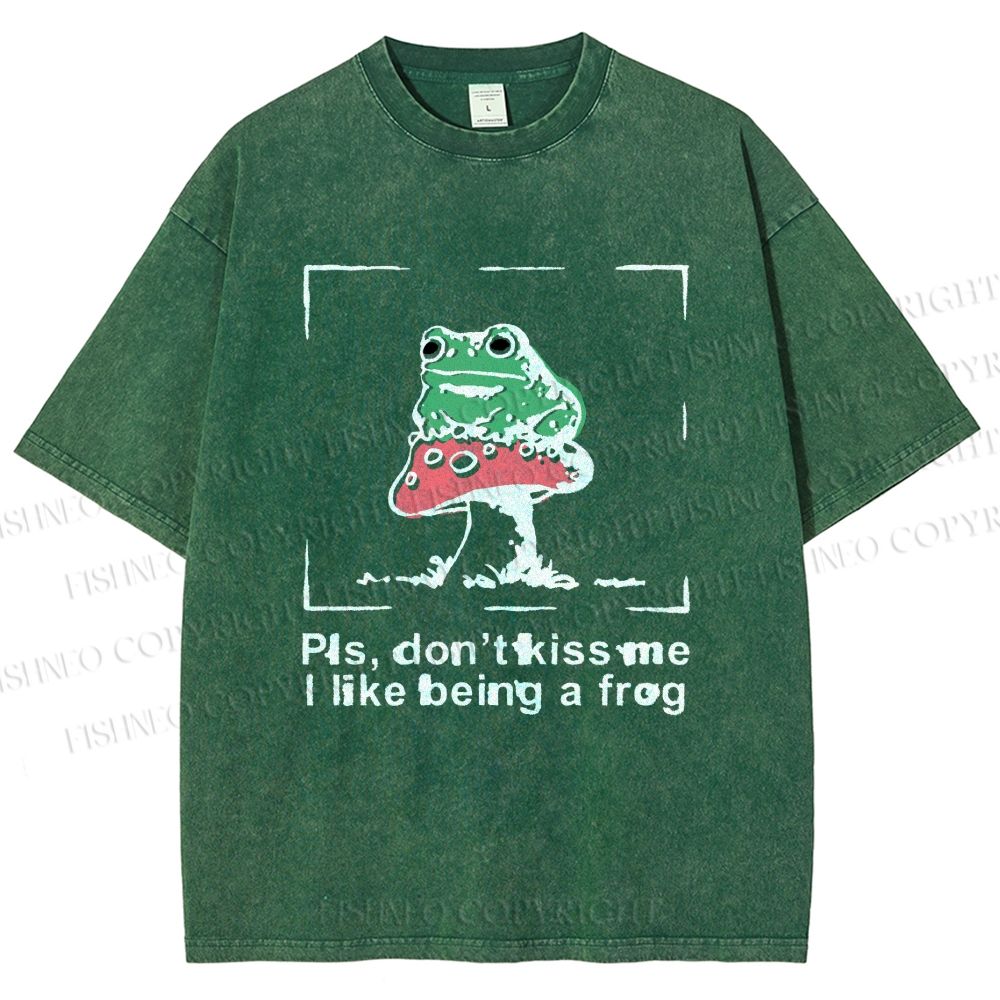 Unisex Please Don't Kiss Me I Like Being A Frog Printed Washed Tee