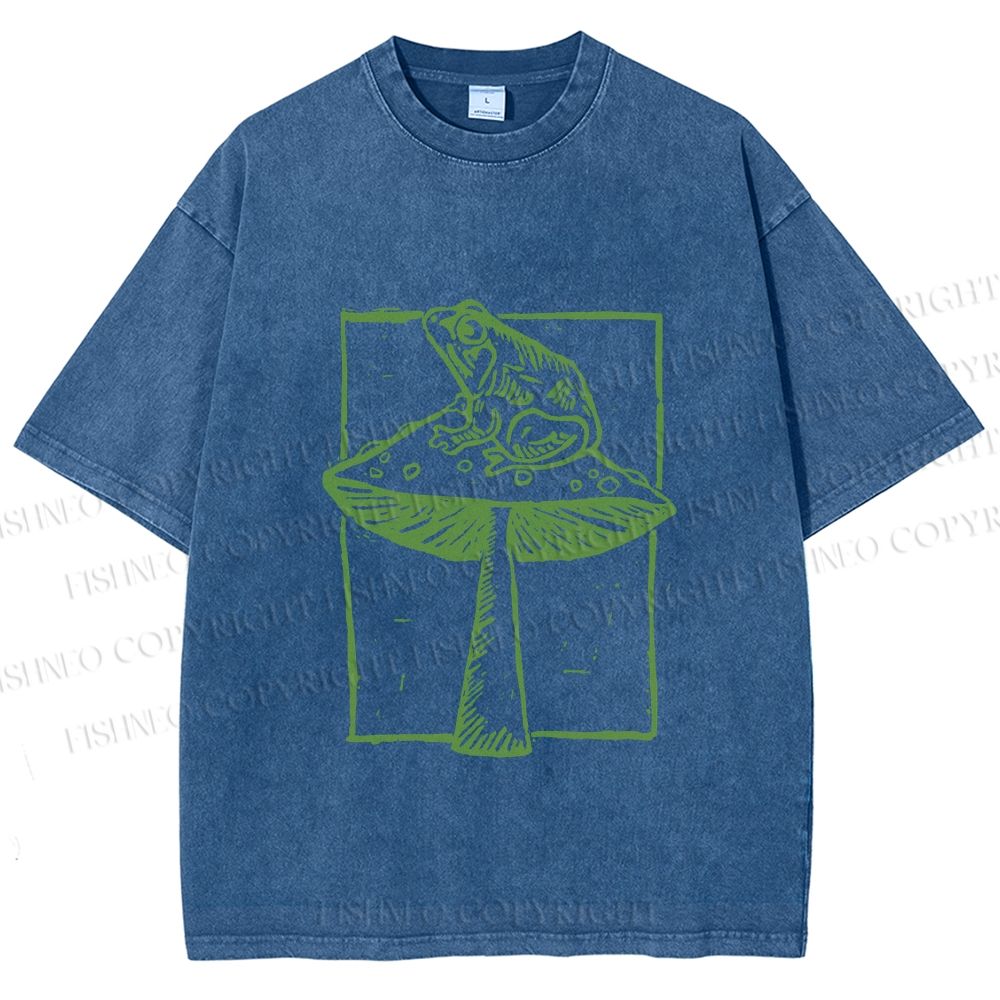 Unisex Vintage Frog on Mushroom Printed Washed Tee