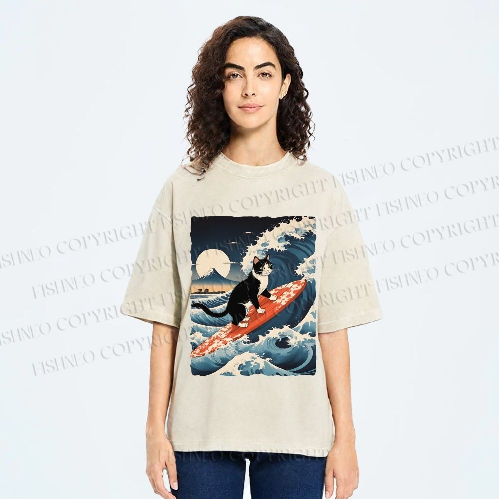 Unisex Japanese Cat Surf in Ukiyo-e Wave Printed Washed Tee