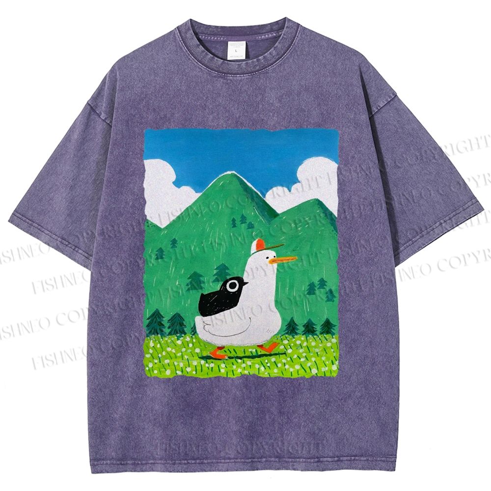 Unisex Chubby Goose With Crow Bird in Valley Printed Washed Tee