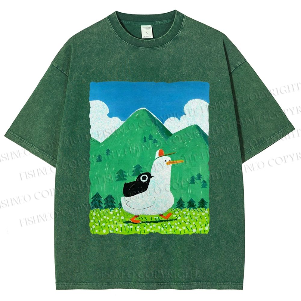 Unisex Chubby Goose With Crow Bird in Valley Printed Washed Tee