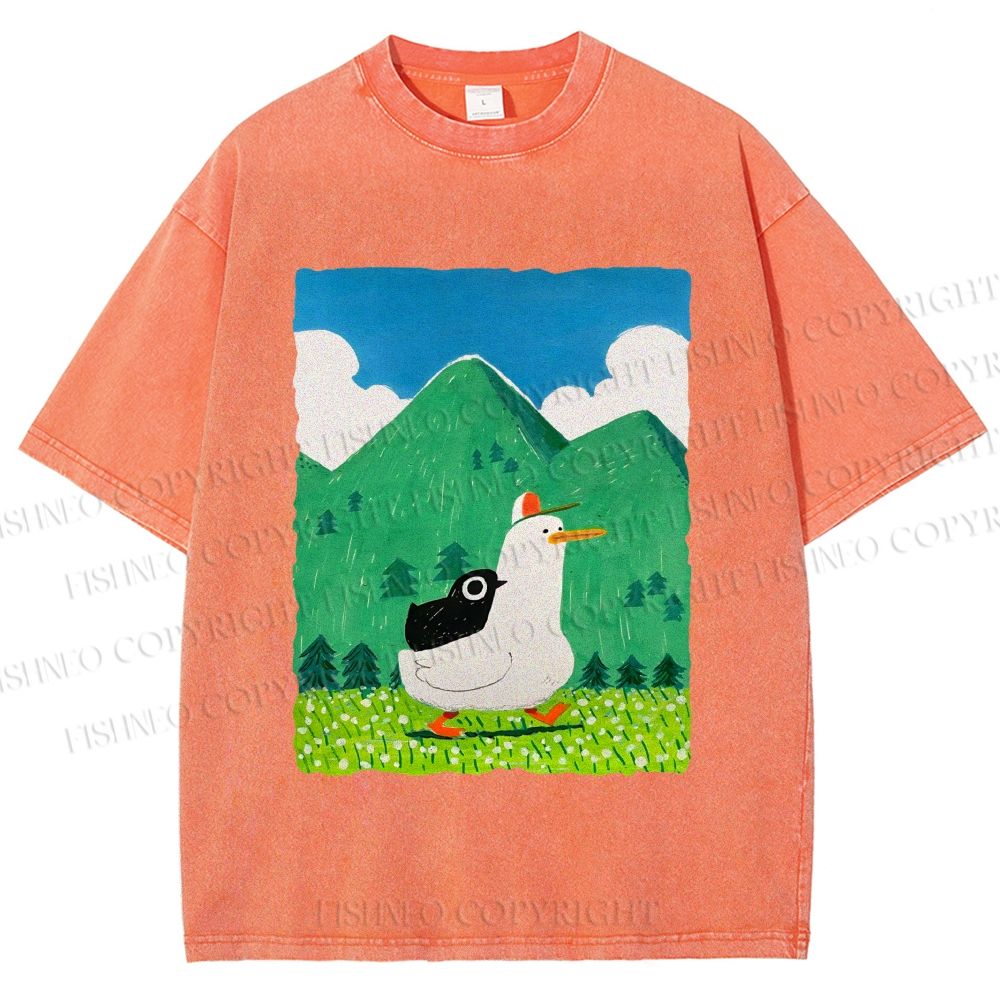 Unisex Chubby Goose With Crow Bird in Valley Printed Washed Tee