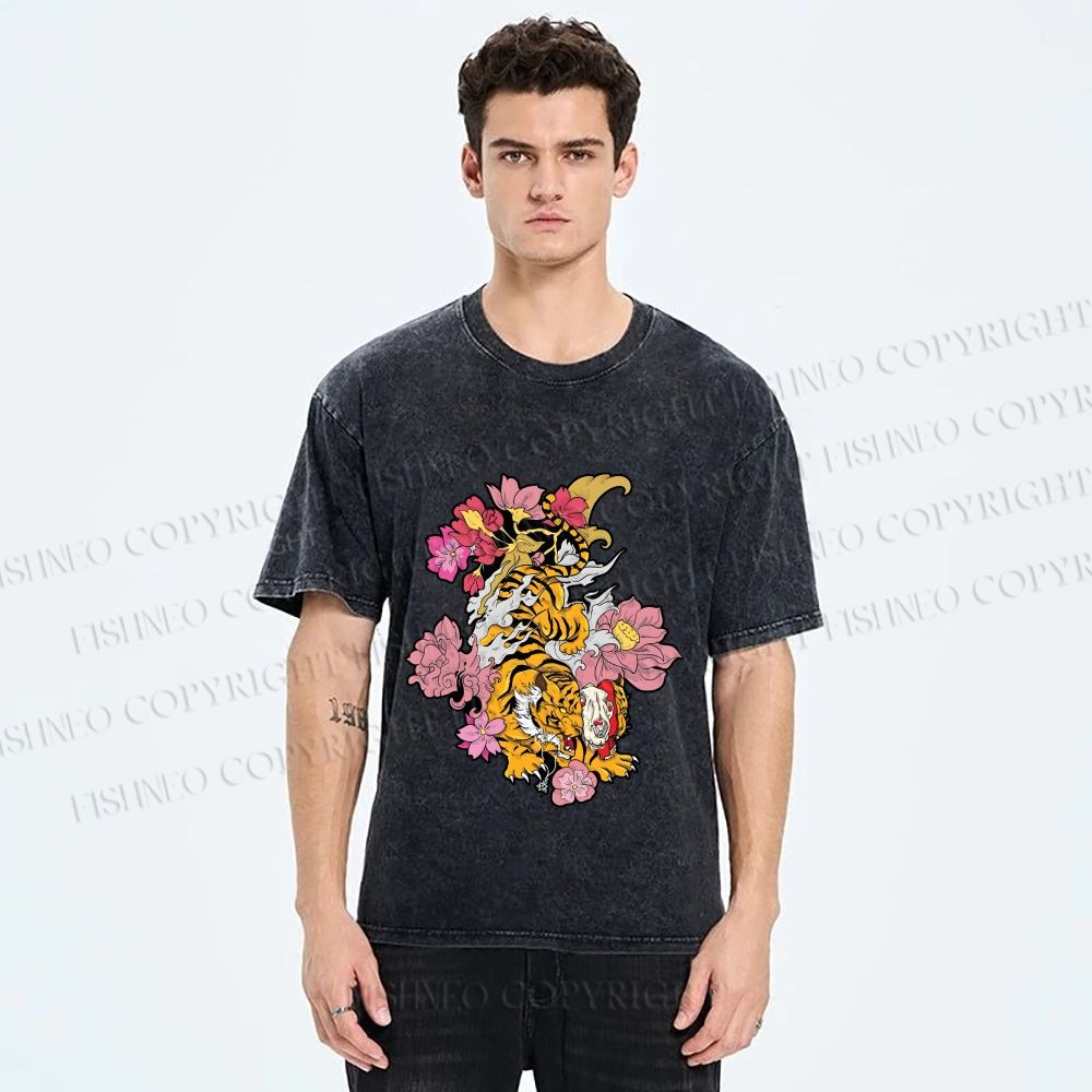Unisex Vintage Ukiyo-e Tiger in Flowers Printed Washed Tee