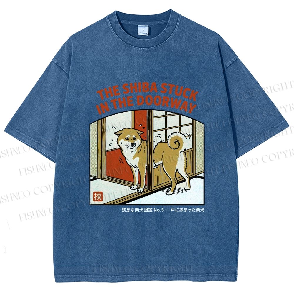 Unisex The Shiba Stuck In The Doorway Printed Washed Tee