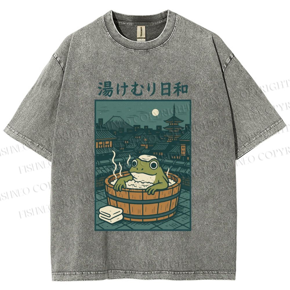 Unisex Foggy Day Spa Toad Printed Washed Tee
