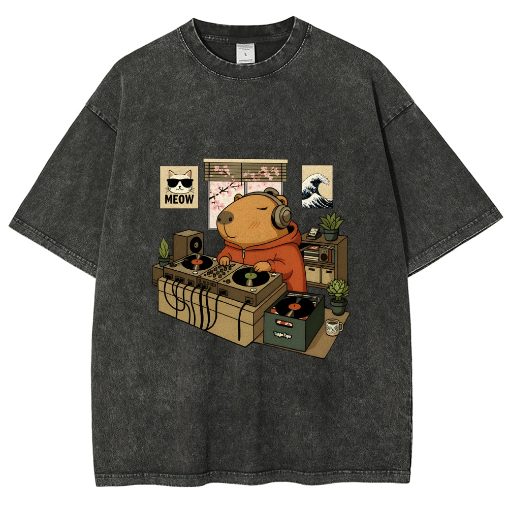 Capybara DJ Washed T-Shirt