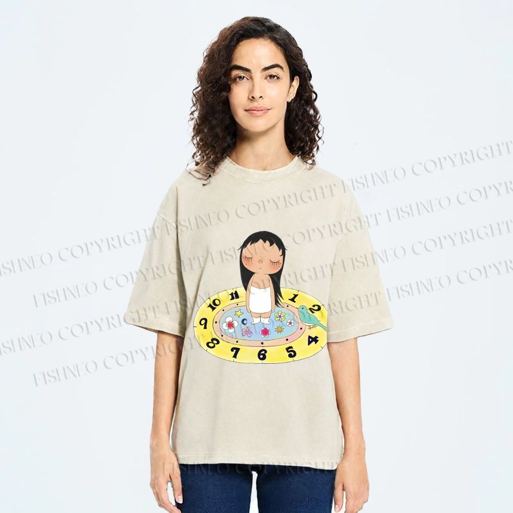 Unisex Yuy Standing on Clock Printed Washed Tee