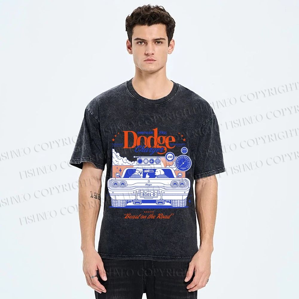Unisex Dog Beast on the Road Printed Washed Tee